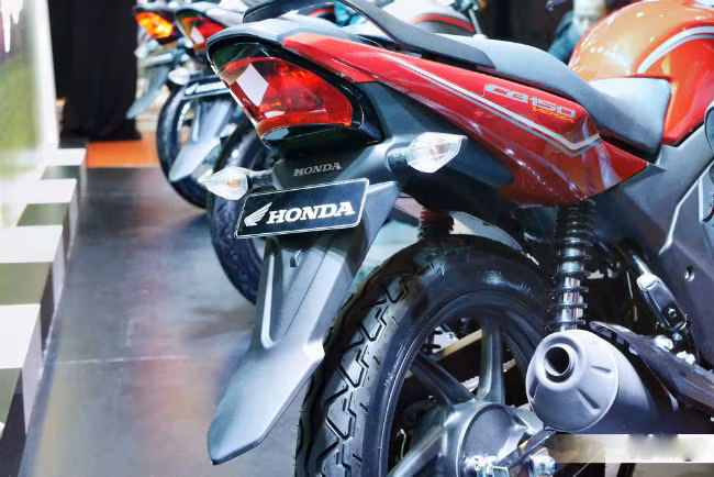 can canh xe con tay re 2018 honda cb150 verza