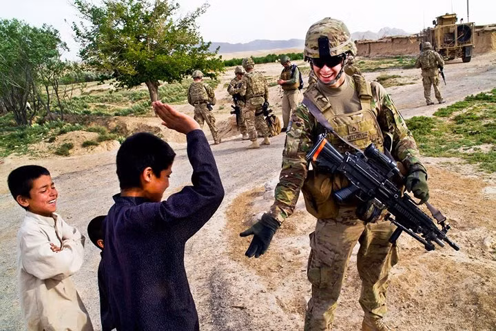 can canh binh si my tuan tra dam bao an ninh o afghanistan