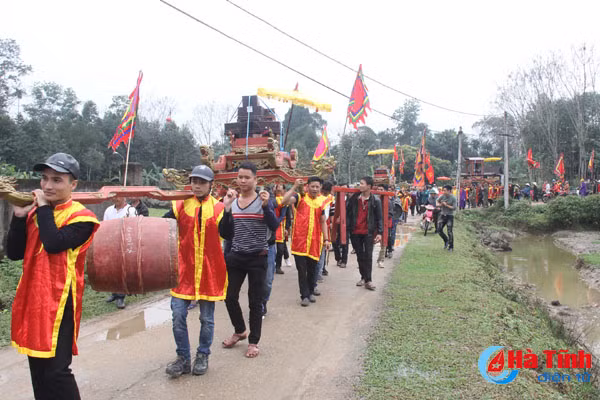 bat mi viec luu giu bau vat vua ham nghi cua cac co dao ha tinh