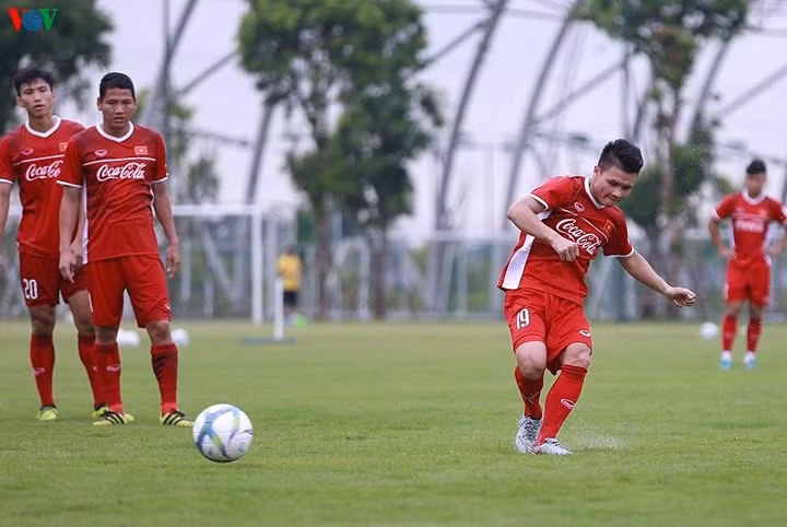 Olympic Việt Nam học theo tuyệt chiêu của ĐT Anh tại World Cup 2018