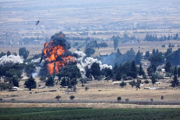Ảnh: Cuộc chiến khốc liệt ở Syria nhìn từ phía Israel