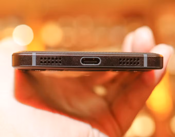 BlackBerry Key2 về Việt Nam giá 17 triệu đồng