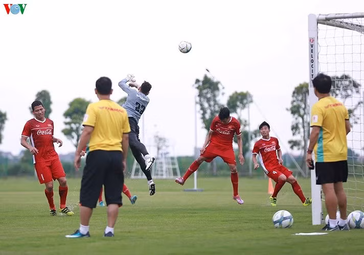 Olympic Việt Nam học theo tuyệt chiêu của ĐT Anh tại World Cup 2018