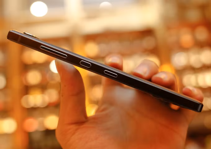 BlackBerry Key2 về Việt Nam giá 17 triệu đồng