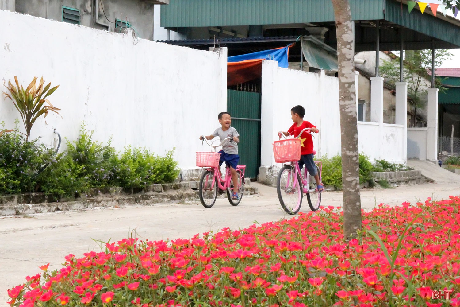 Hà Tĩnh lan tỏa những tấm gương học và làm theo Bác