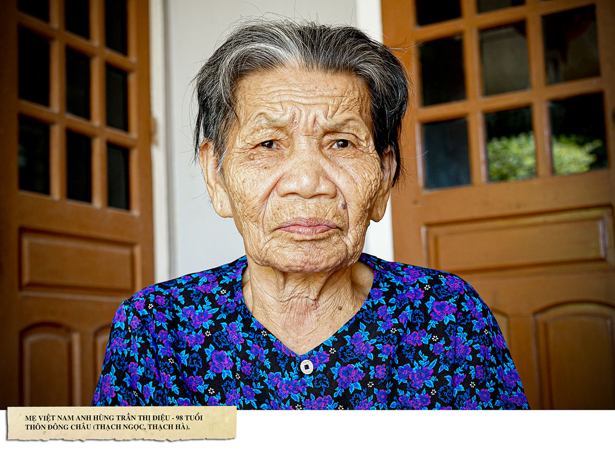“Có người lính, mùa xuân ấy ra đi từ đó không về”