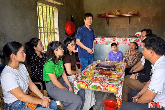 Chương trình Vòng tay nhân ái BHT trao hơn 223 triệu đồng cho 3 hoàn cảnh khó khăn