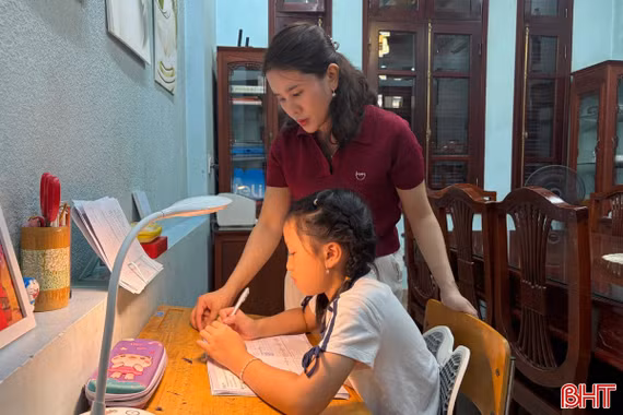 “Hy sinh thầm lặng”: Mỹ từ tôn vinh hay áp lực của phụ nữ?