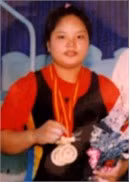 VĐV Ngô Thị Hạnh và bộ HCV 2009.