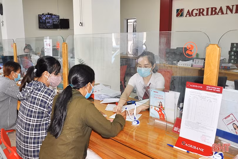 Ngân hàng Hà Tĩnh tiếp tục giảm lãi suất cho vay, giúp khách hàng vượt qua khó khăn