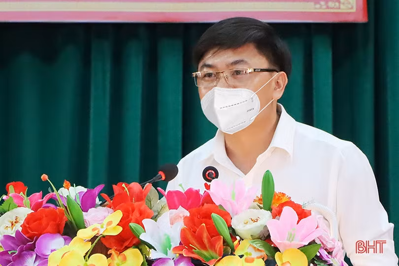 Cẩm Xuyên quán triệt các nghị quyết quan trọng trong đội ngũ cốt cán