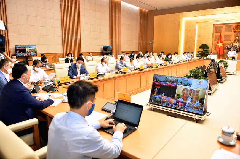 Thủ tướng lắng nghe, chia sẻ, hỗ trợ, tháo gỡ khó khăn, thúc đẩy SXKD cho doanh nghiệp