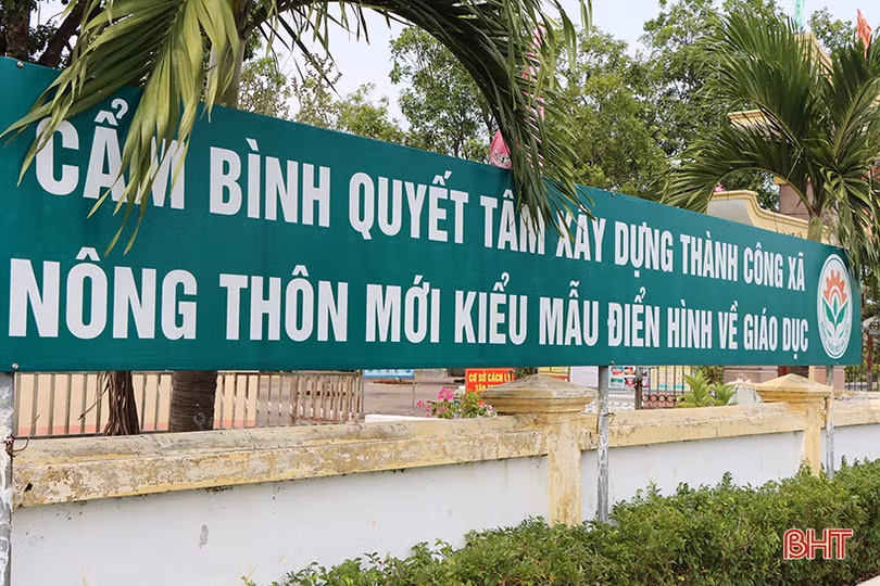 Sáng mãi ngọn đèn làng học Cẩm Bình