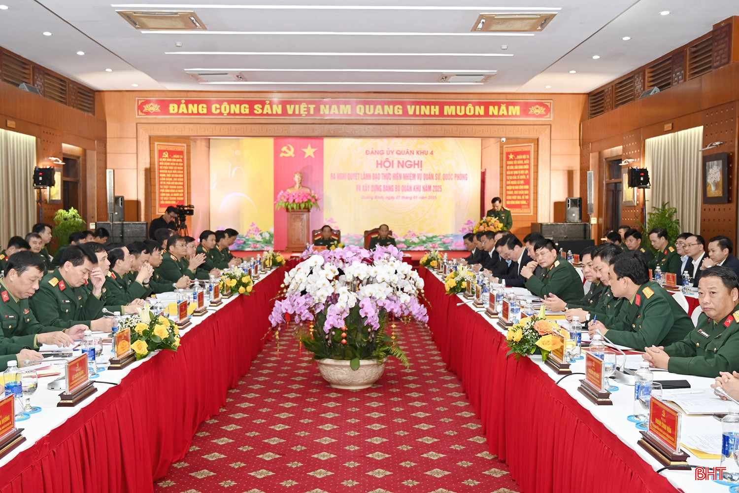 bqbht_br_anh-1-quang-canh-hoi-nghi-1.jpg