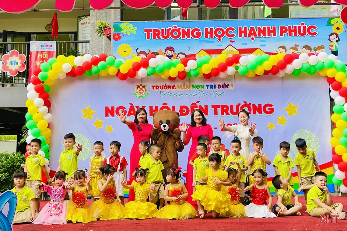 Các trường học ở Hà Tĩnh khai giảng năm học 2023 - 2024