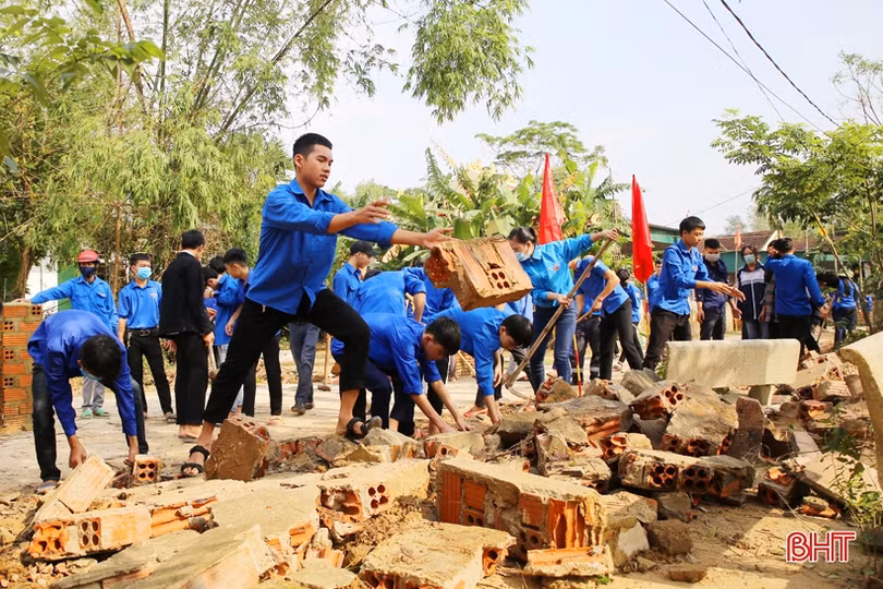Tràn đầy sức trẻ trên những “công trường thanh niên ở Hà Tĩnh