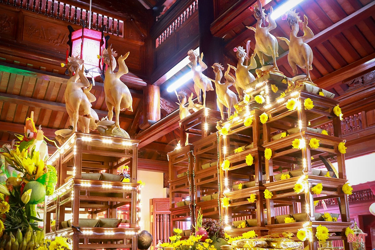 Độc đáo cỗ “gà bay” cúng rằm tháng Giêng ở Hà Tĩnh