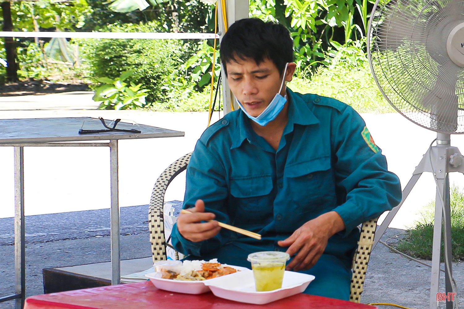 Những “pháo đài” chống dịch Covid-19 ở Hà Tĩnh (Bài 3): Lực lượng vũ trang vững vàng trên trận tuyến mới