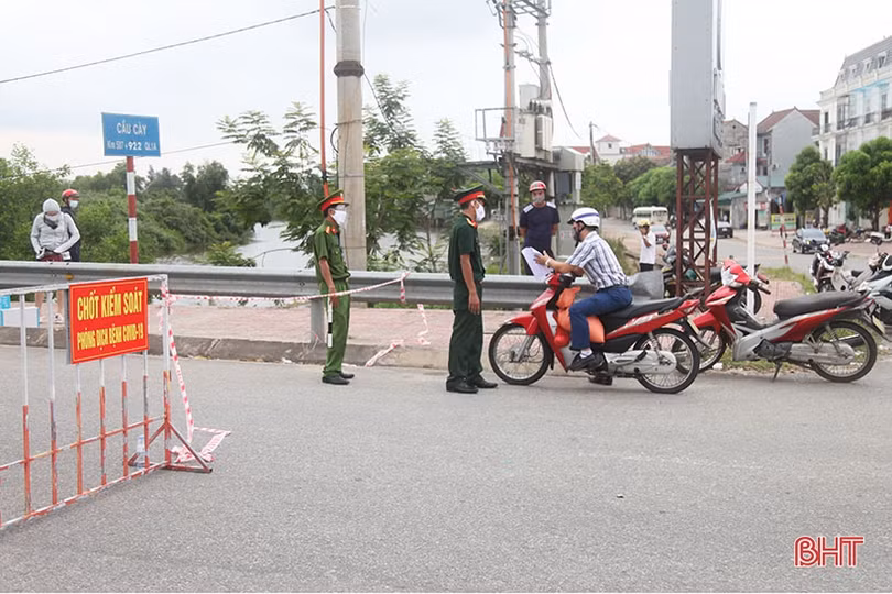 Người dân ở TP Hà Tĩnh không được phép di chuyển ra ngoài địa bàn để phòng, chống dịch