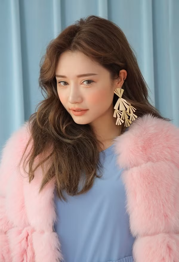 7 kieu trang suc khong the thieu danh cho cac quy co