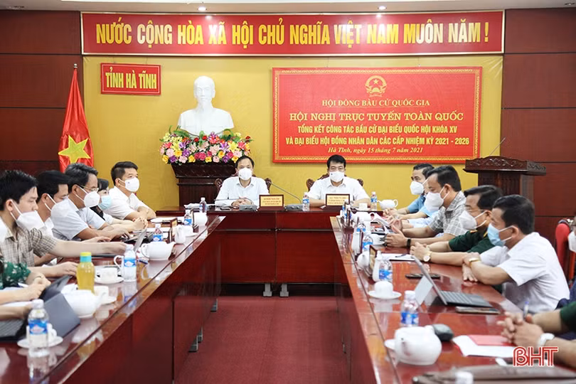 Mỗi ĐBQH và đại biểu HĐND phát huy đầy đủ trách nhiệm, trí tuệ, thực hiện tốt các nhiệm vụ chính trị