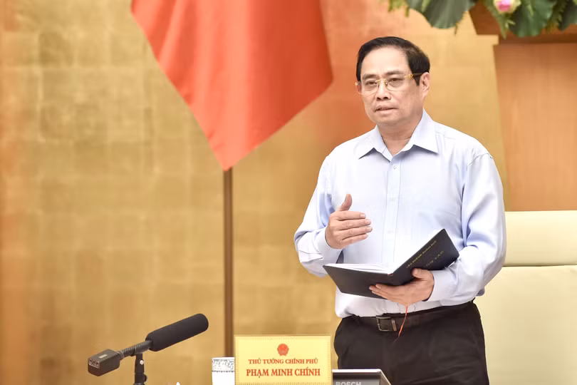 Thủ tướng chỉ đạo các giải pháp mạnh mẽ, quyết liệt, hiệu quả hơn để ngăn chặn, kiềm chế, đẩy lùi dịch bệnh
