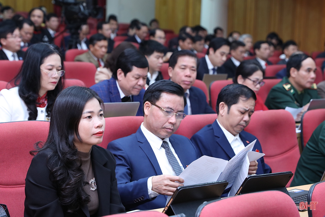 Bế mạc Kỳ họp thứ 18, Hội đồng nhân dân tỉnh Hà Tĩnh
