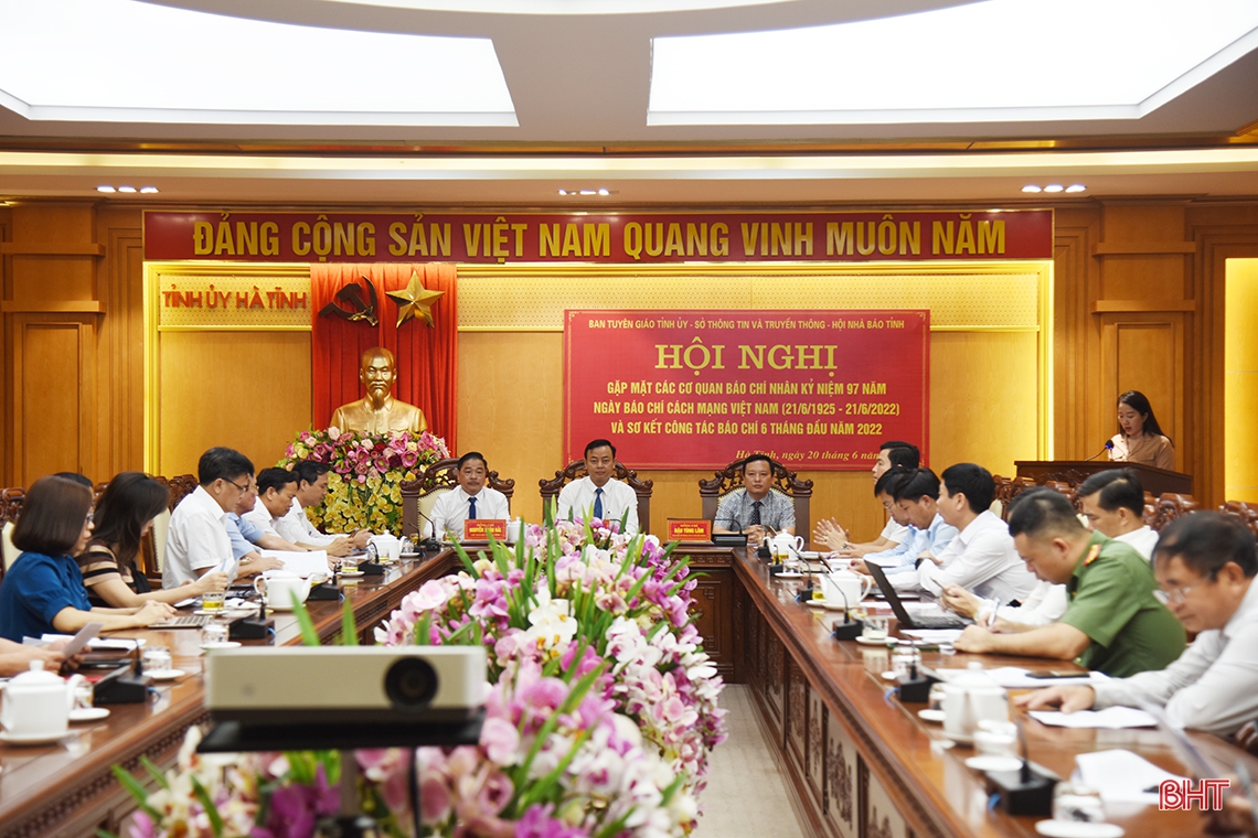 Báo chí tiếp tục đồng hành, chung sức xây dựng Hà Tĩnh ngày càng phát triển