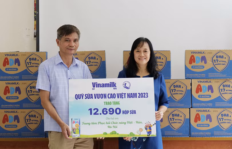 Hơn 1 triệu ly sữa tiếp tục đồng hành trẻ nhỏ đón chào năm học mới
