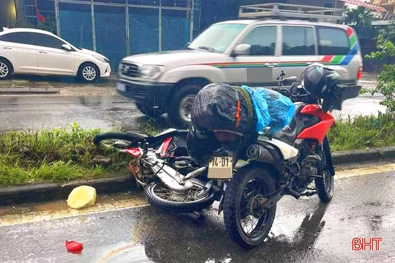 Cẩn trọng khi lưu thông trong tiết trời mưa gió