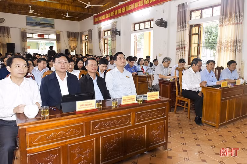 Cử tri các địa phương kiến nghị nhiều vấn đề bức thiết tại cơ sở