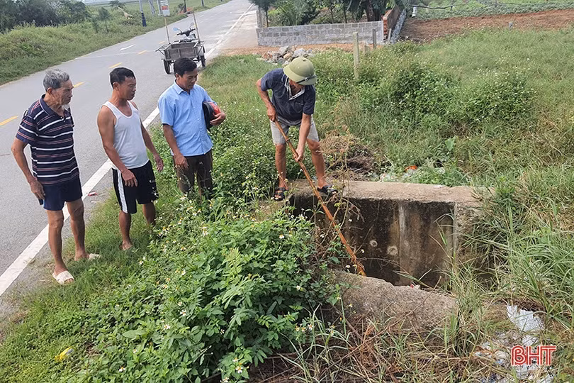 Cần sớm giải quyết tình trạng ô nhiễm trên kênh dẫn nước N1
