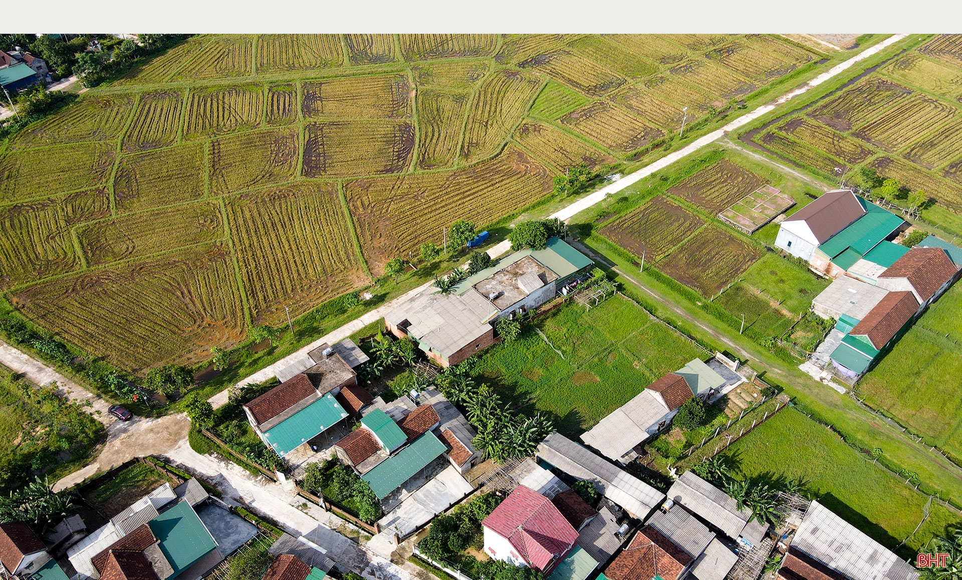 Dồn sức thực hiện, sớm bàn giao mặt bằng dự án cao tốc Bắc - Nam qua Hà Tĩnh đúng tiến độ (Bài 2): Kịp thời tháo gỡ vướng mắc, giải quyết thấu đáo nguyện vọng của người dân