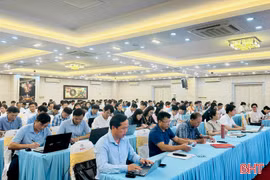 Nâng cao kỹ năng truyền thông cho giáo viên về phòng, chống tác hại thuốc lá, rượu bia