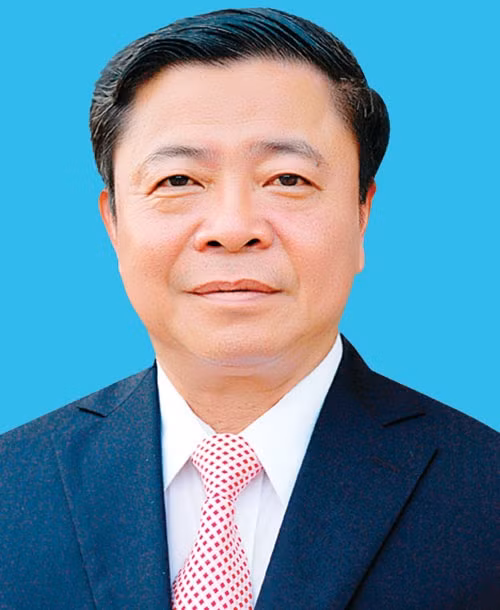 tom tat tieu su dong chi vo kim cu bi thu tinh uy chu tich ubnd tinh ha tinh