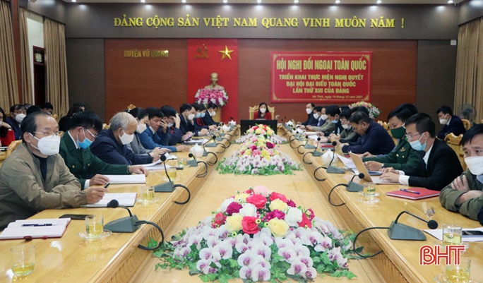 Xây dựng, phát triển nền ngoại giao hiện đại, mang đậm bản sắc dân tộc