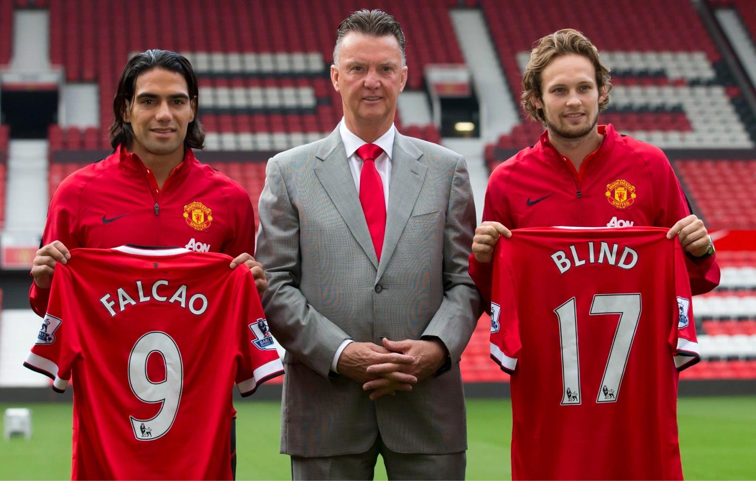 Man Utd và 10 năm khủng hoảng: Cả một trời yêu bao giờ trở lại?