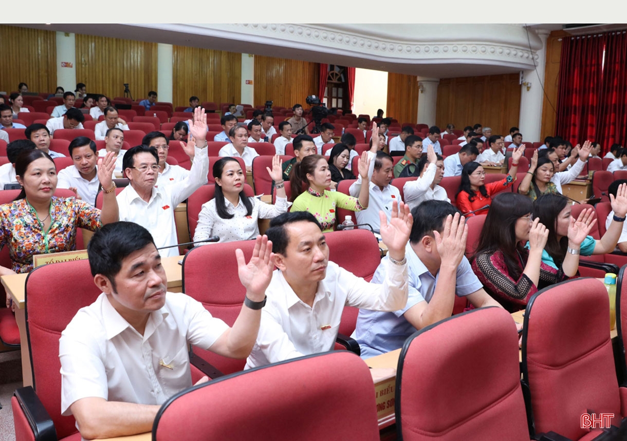 Bác sỹ rời cơ sở y tế công và thách thức về bài toán nhân lực (Bài cuối): Cần thêm những “thỏi nam châm” để “giữ chân” người tài