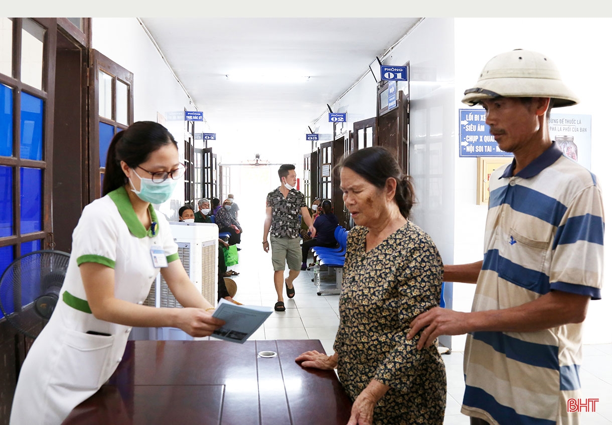 Bác sỹ rời cơ sở y tế công và thách thức về bài toán nhân lực (Bài cuối): Cần thêm những “thỏi nam châm” để “giữ chân” người tài