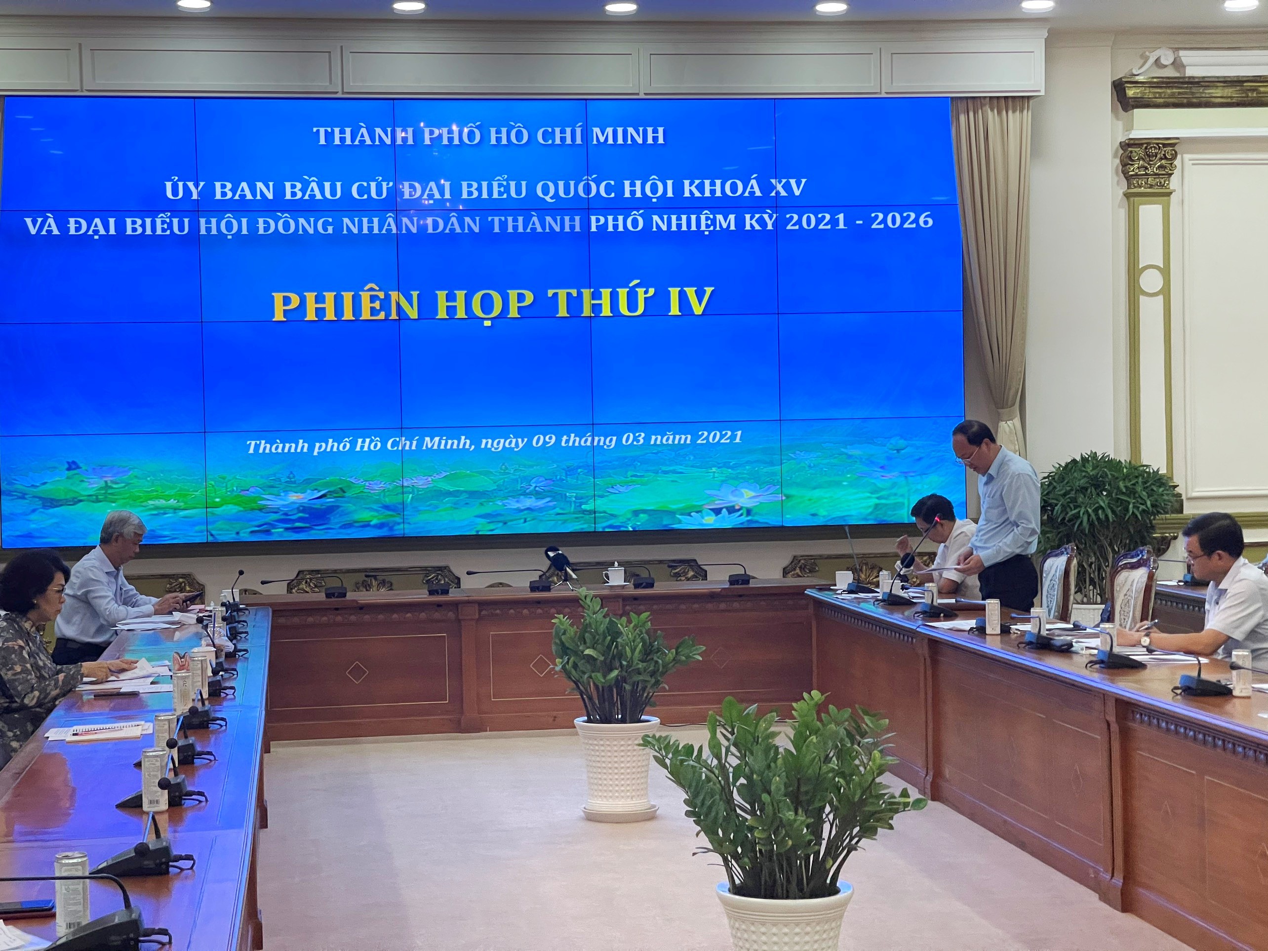 Việc tổ chức bầu cử tại thành phố Hà Nội, thành phố Hồ Chí Minh, thành phố Đà Nẵng có điểm gì khác biệt?