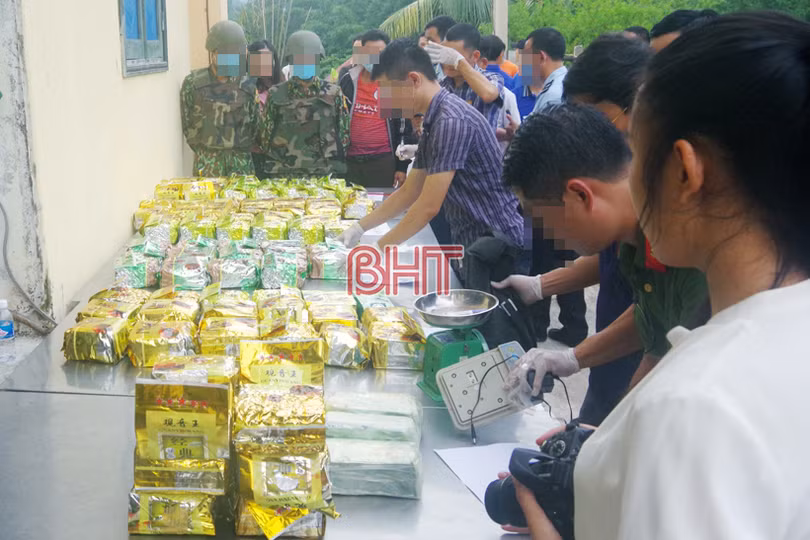 Các lực lượng biên phòng, công an ở Hà Tĩnh phối hợp phá chuyên án lớn, thu hơn 237 kg ma túy các loại