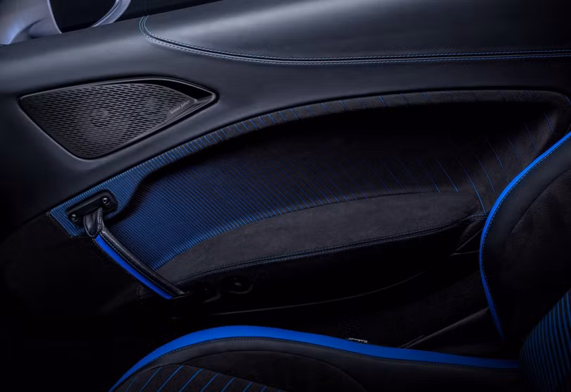 Khám phá siêu xe Maserati MC20 hoàn toàn mới vừa ra mắt