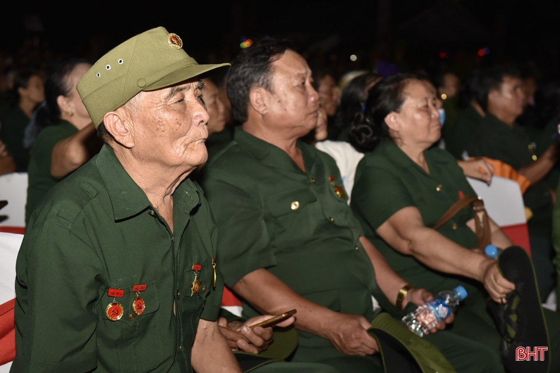 Phó Chủ tịch nước dự Chương trình nghệ thuật “Cõi thiêng Đồng Lộc - nối mạch ngàn năm