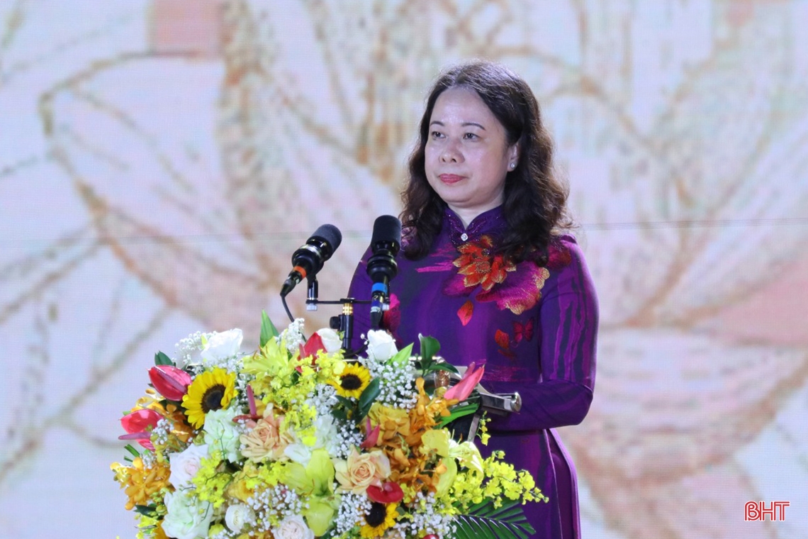 Phó Chủ tịch nước dự Chương trình nghệ thuật “Cõi thiêng Đồng Lộc - nối mạch ngàn năm