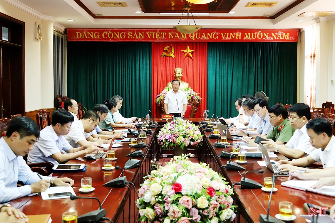 Tháo gỡ vướng mắc, giải quyết tồn đọng, thu hút đầu tư vào Khu kinh tế Hà Tĩnh