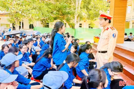 Tăng cường giáo dục pháp luật, kỹ năng cho học sinh