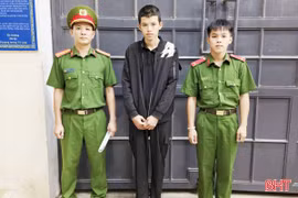 Bắt giam đối tượng trộm xe máy trong thôn