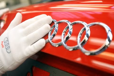 han quoc ngung ban 32 mau volkswagen audi bentley do gian lan khi thai