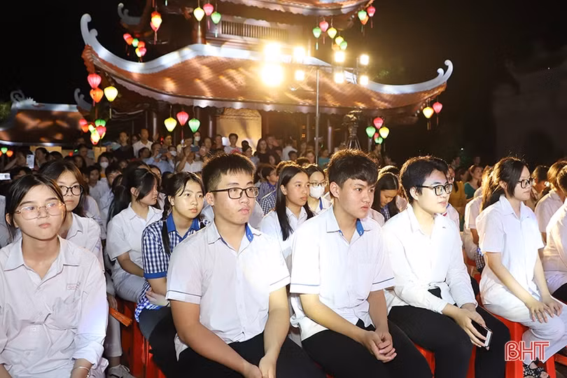 TP Hà Tĩnh tôn vinh 239 học sinh giỏi, giáo viên giỏi
