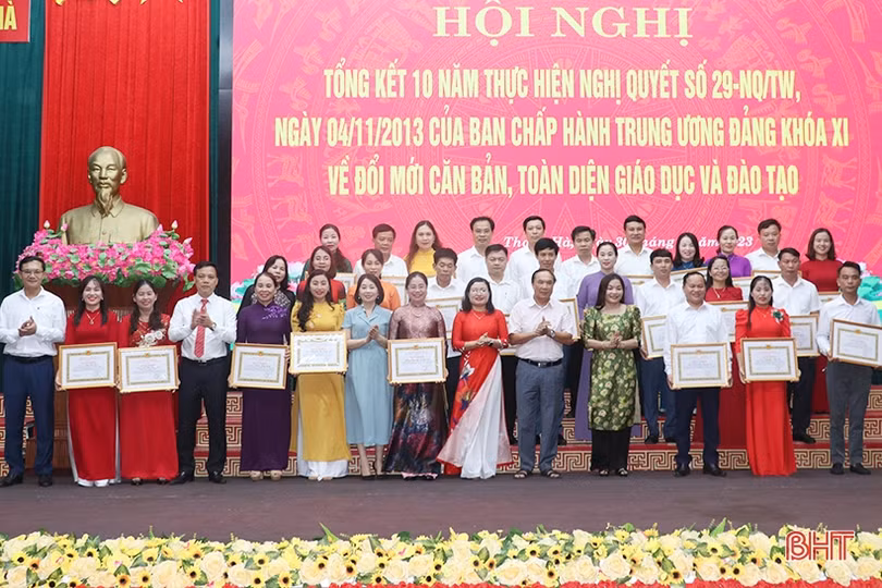 Thạch Hà phát huy truyền thống hiếu học để đổi mới, phát triển giáo dục